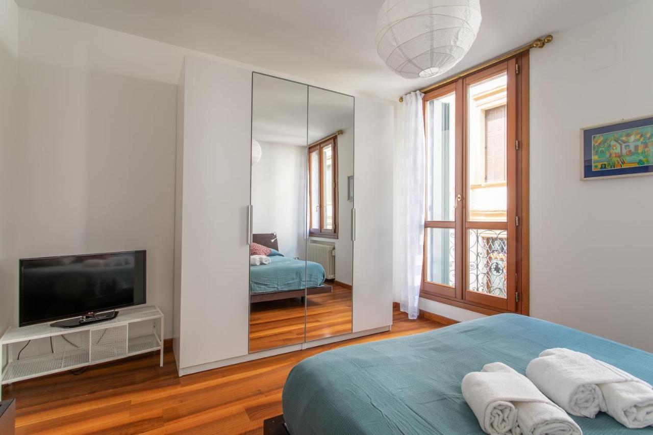 Casa Anna - 2 Bedrooms Apartment Padova Kültér fotó